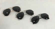 Load image into Gallery viewer, Aviator Sunglasses Rose Gold Frames
